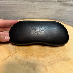 Ray Ban Case Sunglasses / glasses hard CASE
ONLY black